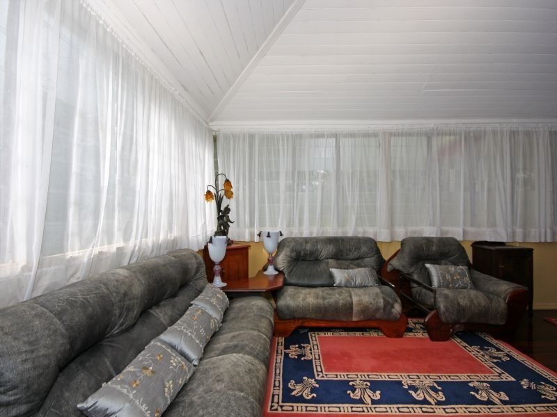10 Ella Place, Windaroo QLD 4207