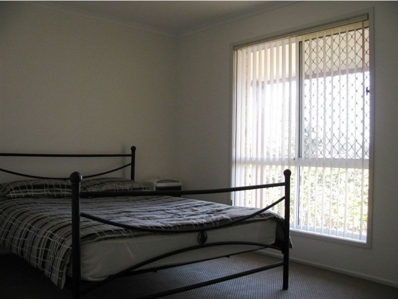 1 Beetson Ct, Eagleby QLD 4207