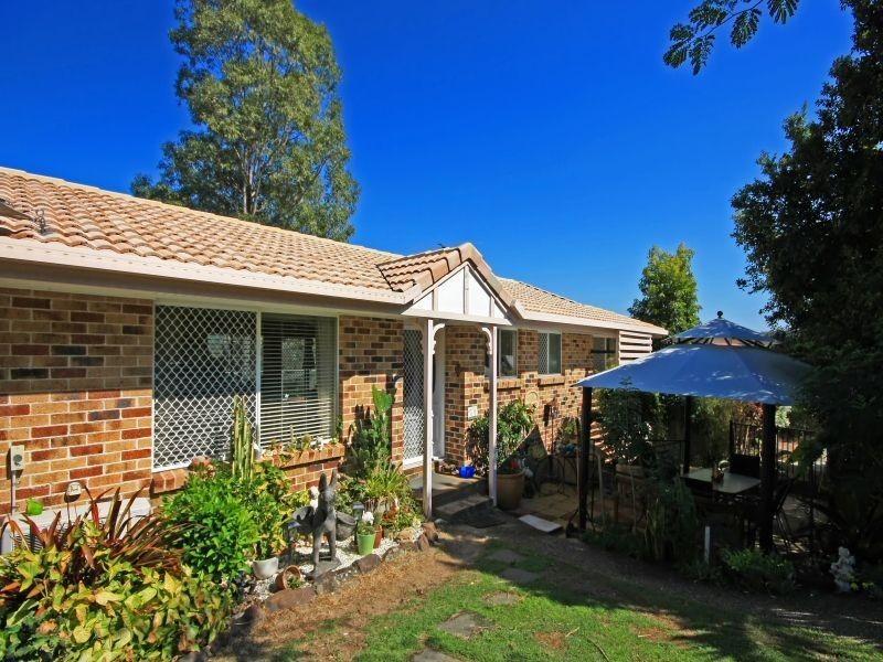 15 Lenna Ct, Mount Warren Park QLD 4207