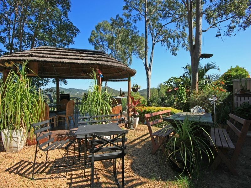 15 Lenna Ct, Mount Warren Park QLD 4207