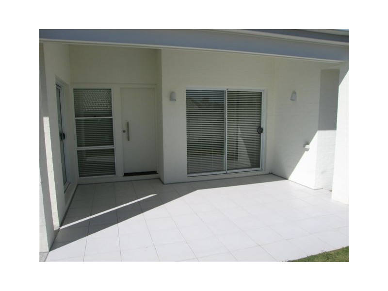 9/62 Castile Crescent, Edens Landing QLD 4207