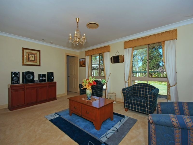 1 Jillian Ct, Logan Village QLD 4207