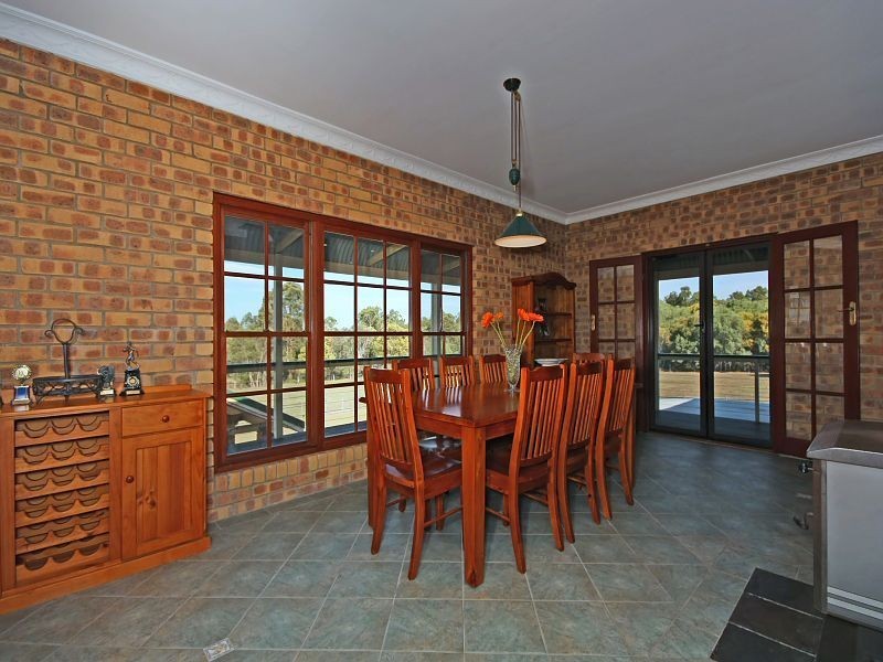 665 Stockleigh Rd, Logan Village QLD 4207