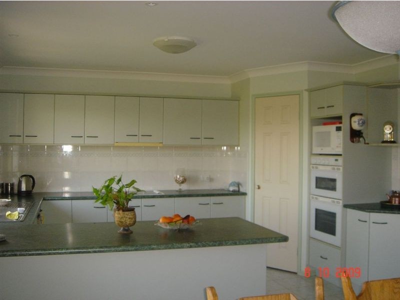 5 Raymond Court, Mount Warren Park QLD 4207