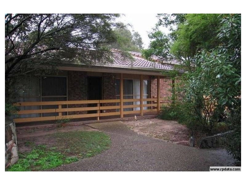 2/145 Castile Crescent, Edens Landing QLD 4207