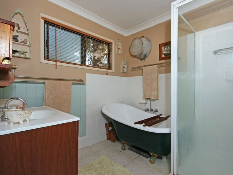 179-181 Loganlea Rd, Loganlea QLD 4131