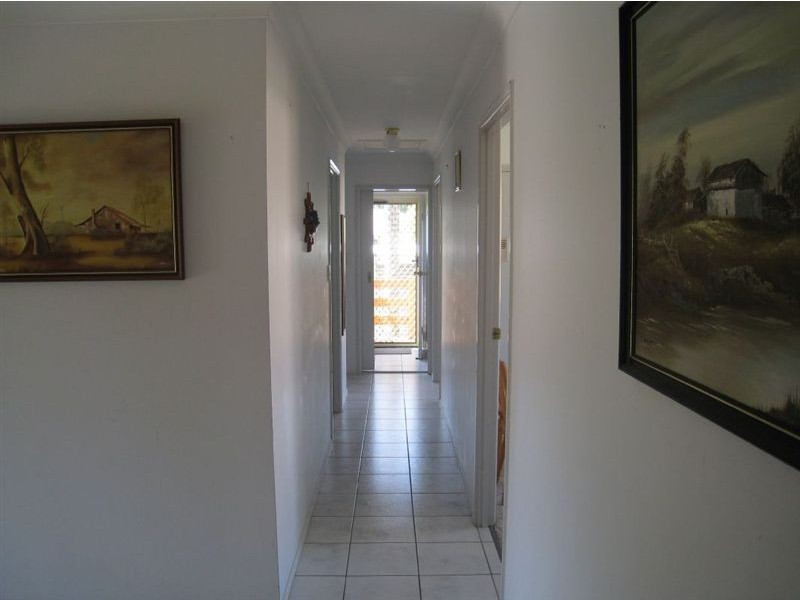 18 Tregana Cct, Edens Landing QLD 4207