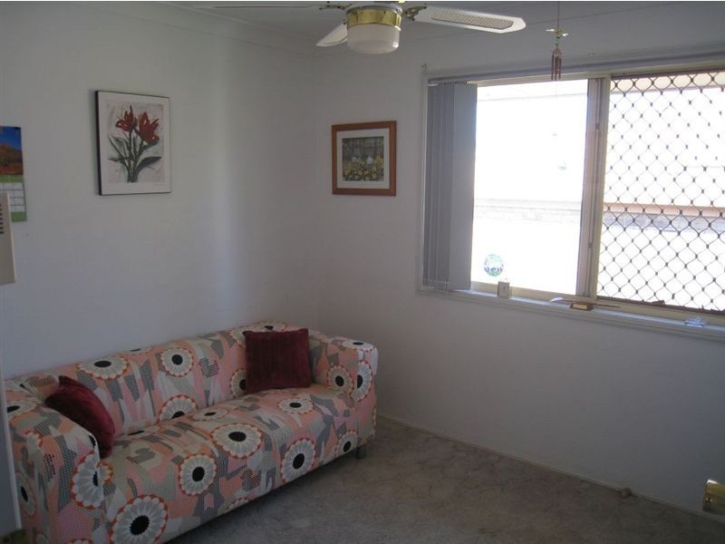 18 Tregana Cct, Edens Landing QLD 4207