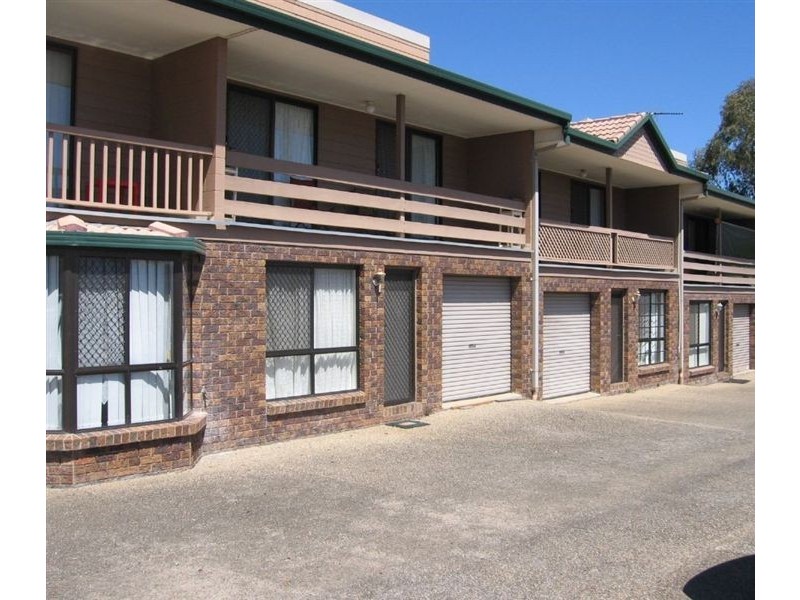 13/2 Bishop Street, Eagleby QLD 4207