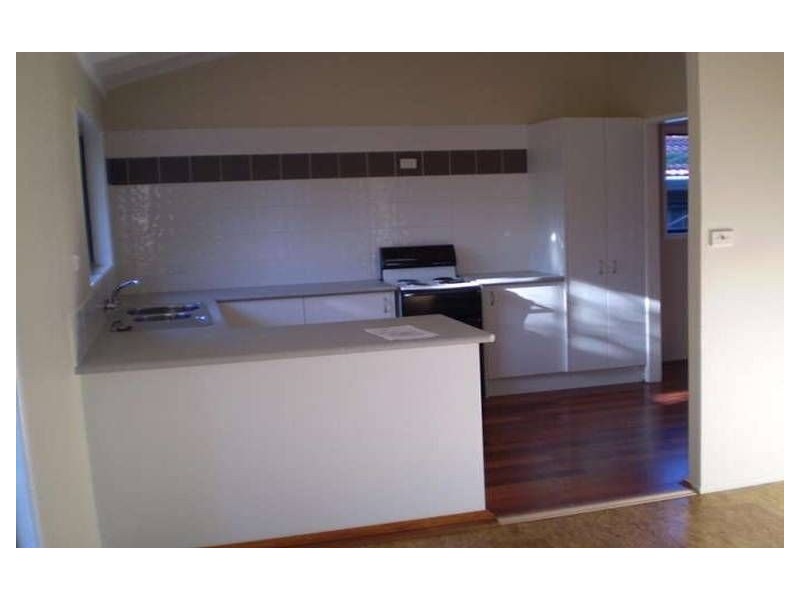 23 Schweitzer St, Mount Warren Park QLD 4207