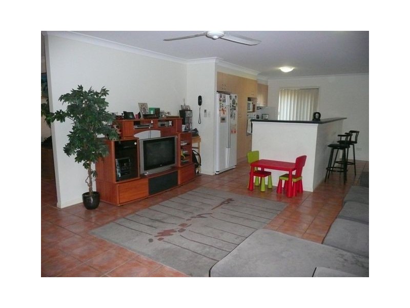 7 Barber Ct, Waterford QLD 4133