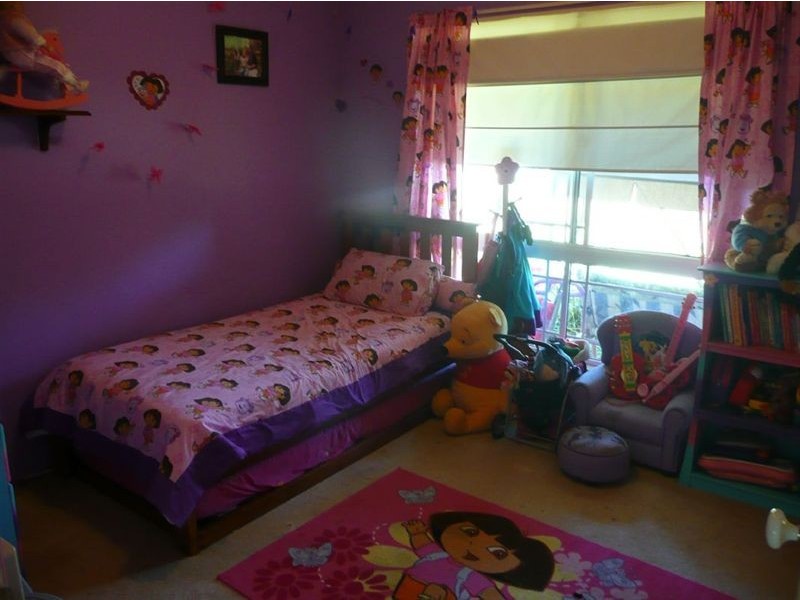11 Natone Ct, Edens Landing QLD 4207