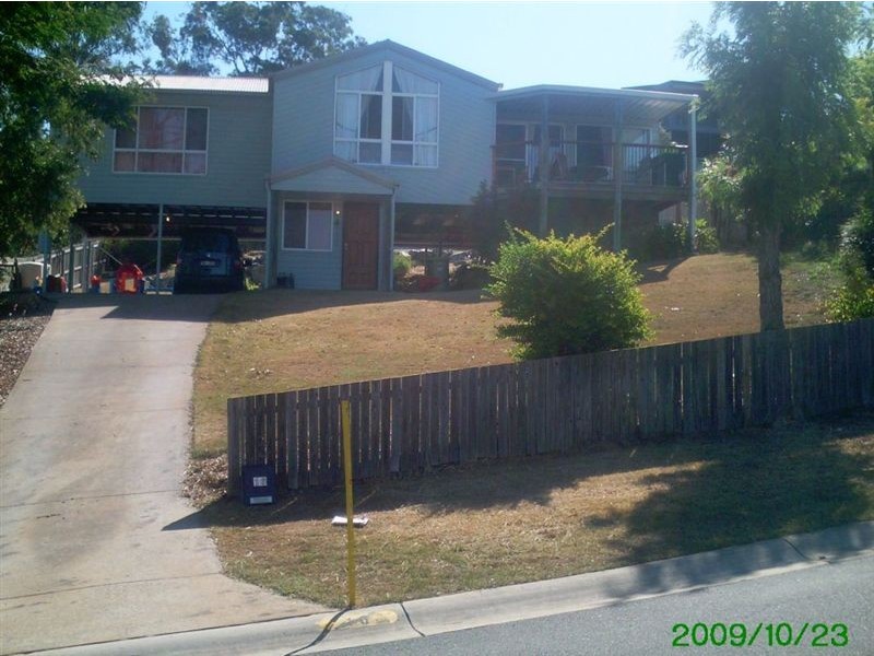 16 Vromans Court, Edens Landing QLD 4207