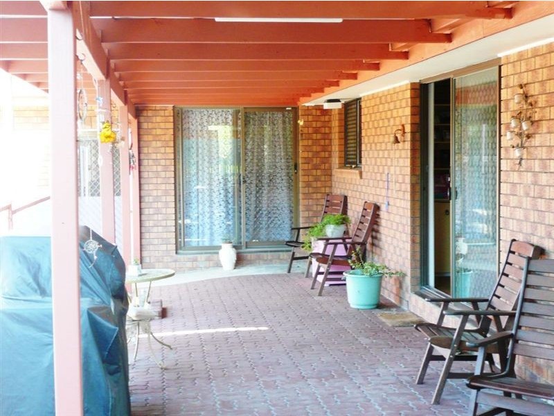 193 Mt Warren Blvd, Mount Warren Park QLD 4207