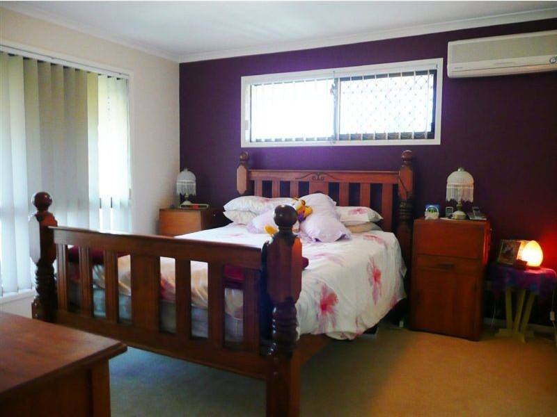 193 Mt Warren Blvd, Mount Warren Park QLD 4207