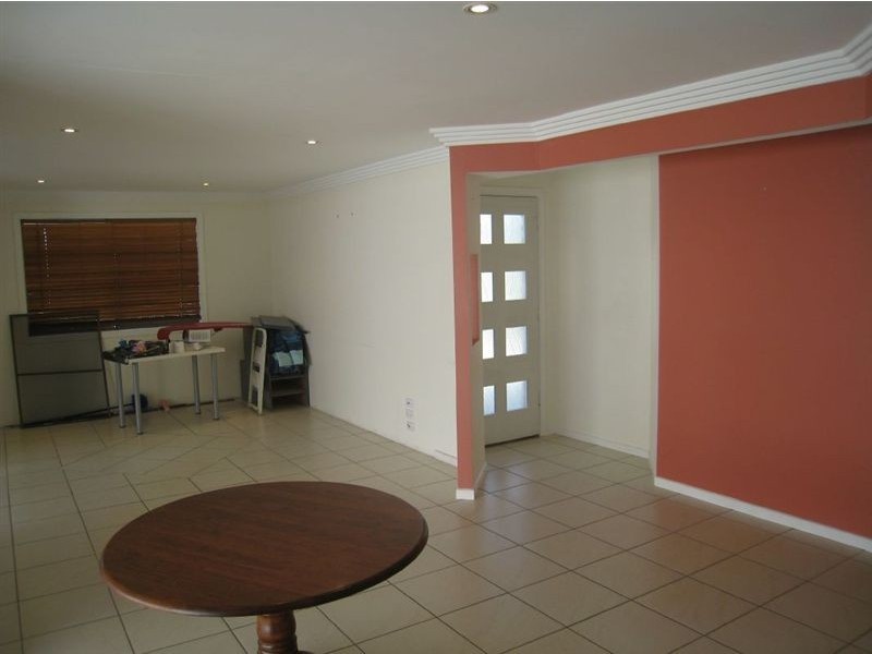 33 Robert Stanley Drive, Mount Warren Park QLD 4207