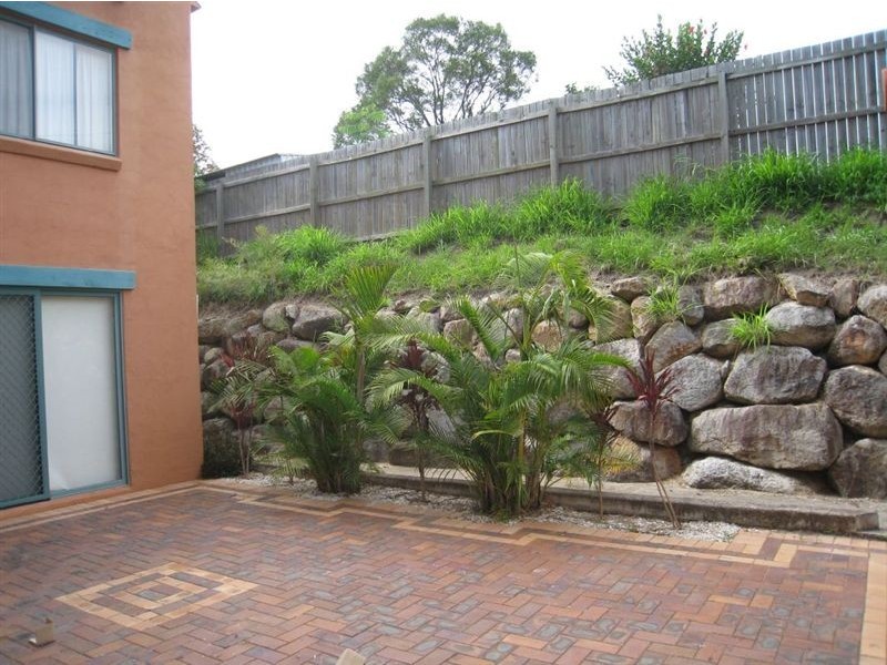 8/61 Harburg Drive, Beenleigh QLD 4207