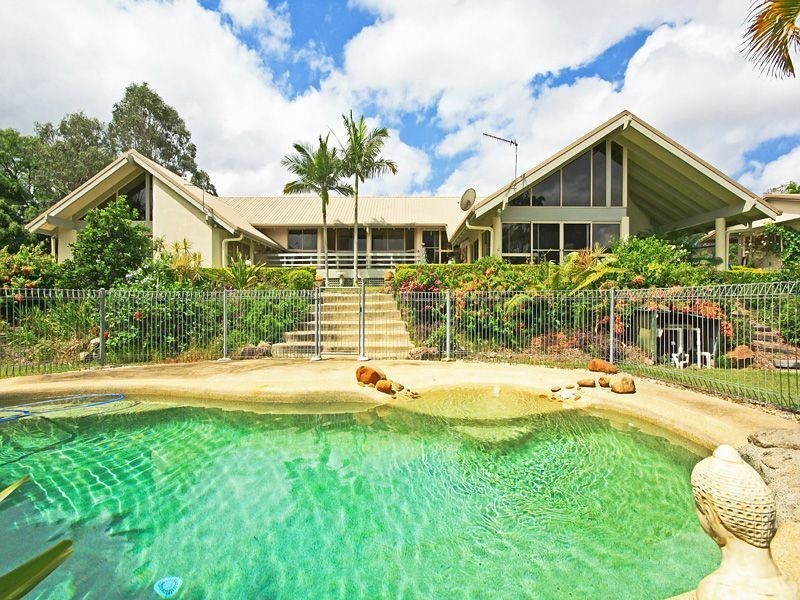 30 Holyrood Rd, Maudsland QLD 4210