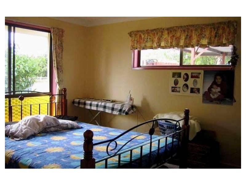 74 Station Rd, Bethania QLD 4205