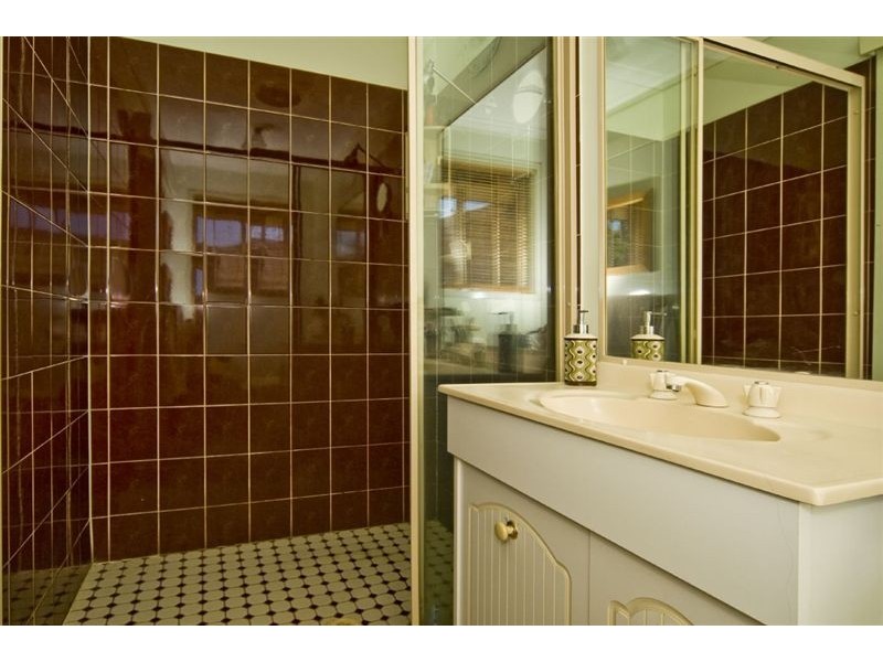 209 Mt Warren Bvd, Mount Warren Park QLD 4207