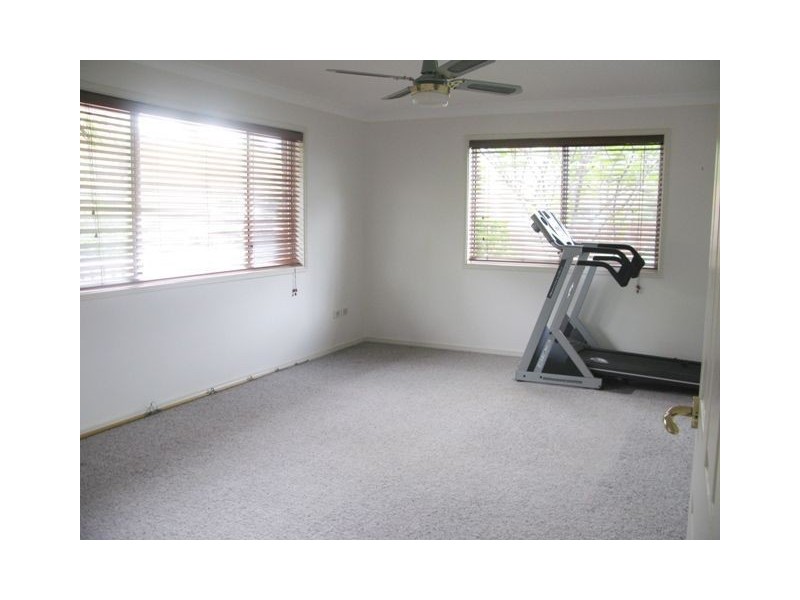 193 Castile Crescent, Edens Landing QLD 4207