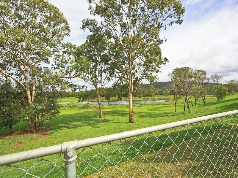 44 Maurice Ct, Eagleby QLD 4207