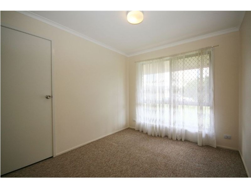 22 Glendevon Cres, Mount Warren Park QLD 4207