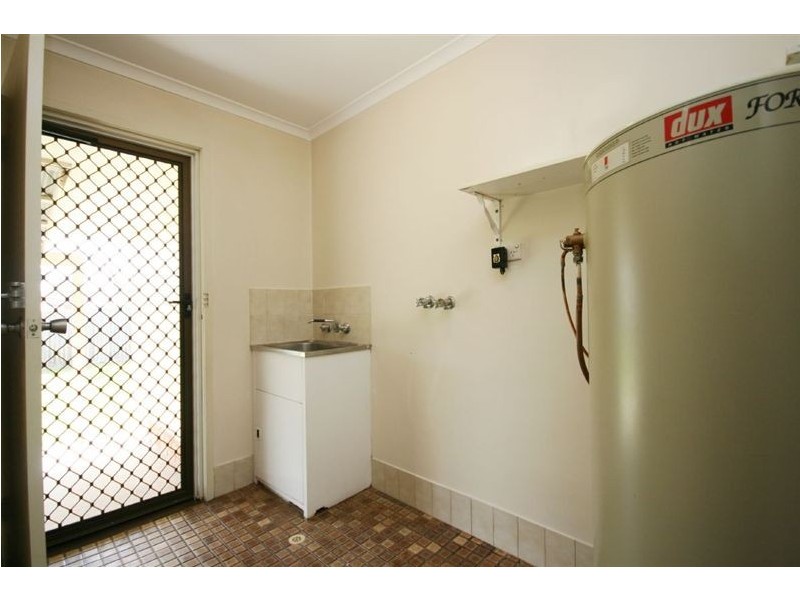 22 Glendevon Cres, Mount Warren Park QLD 4207