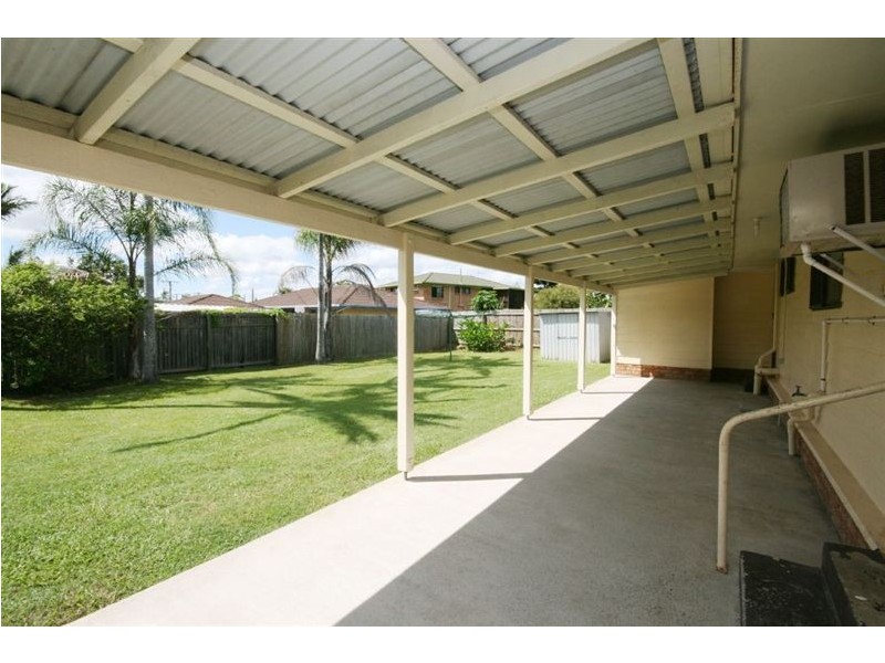 22 Glendevon Cres, Mount Warren Park QLD 4207
