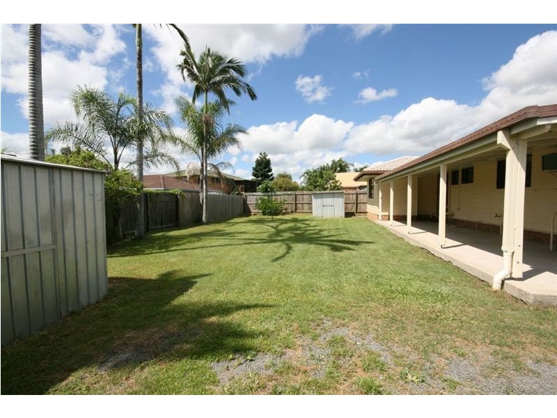 22 Glendevon Cres, Mount Warren Park QLD 4207