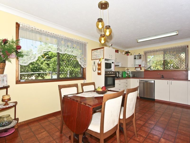 6 Saverin Rd, Eagleby QLD 4207