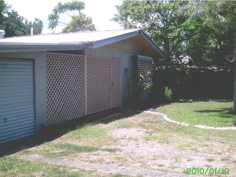 9 Pine Avenue, Beenleigh QLD 4207
