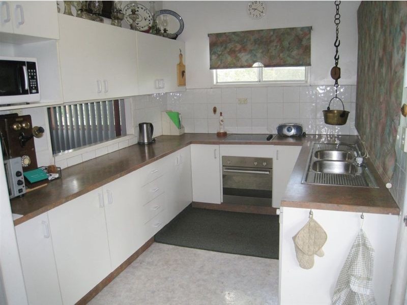 535 Stanmore Rd, Luscombe QLD 4207