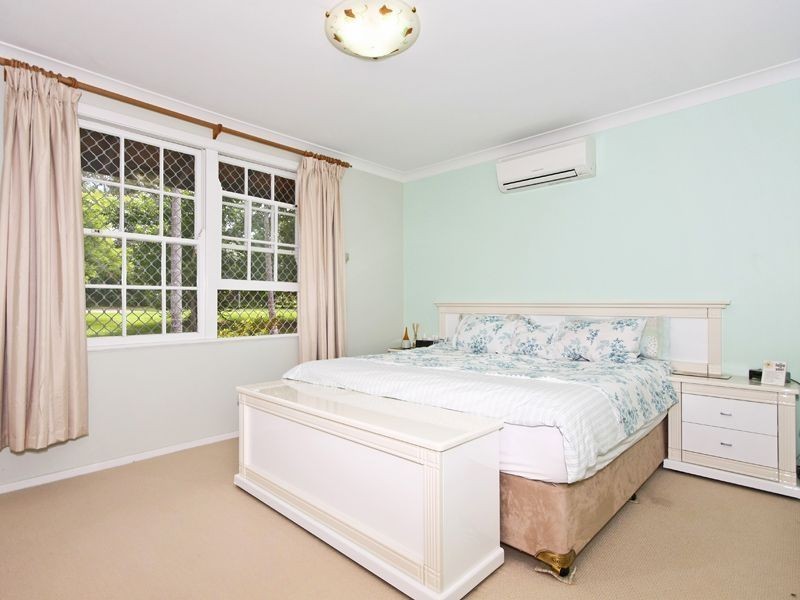 9 Pinelands Street, Loganlea QLD 4131