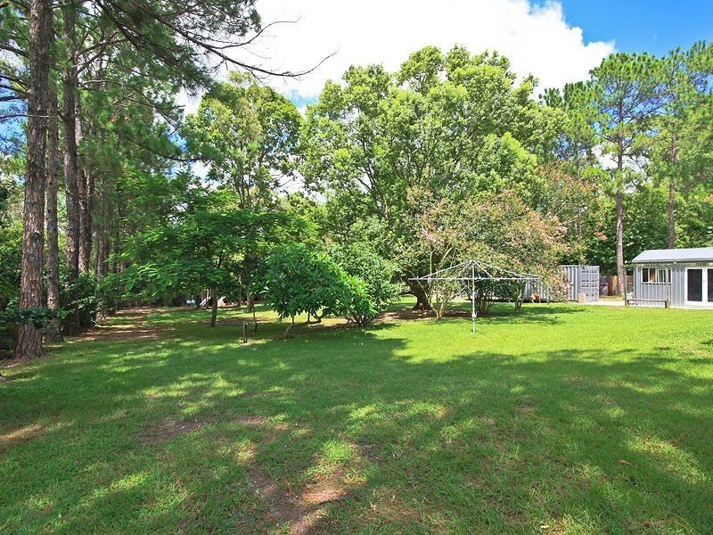 9 Pinelands Street, Loganlea QLD 4131