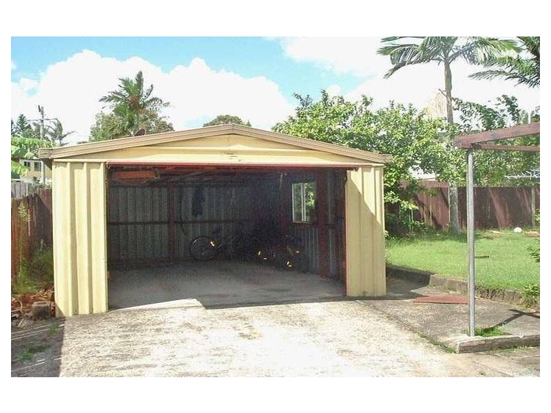 197 Station Rd, Woodridge QLD 4114