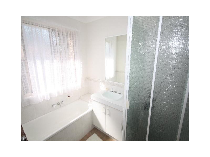 18 Jan Court, Bethania QLD 4205