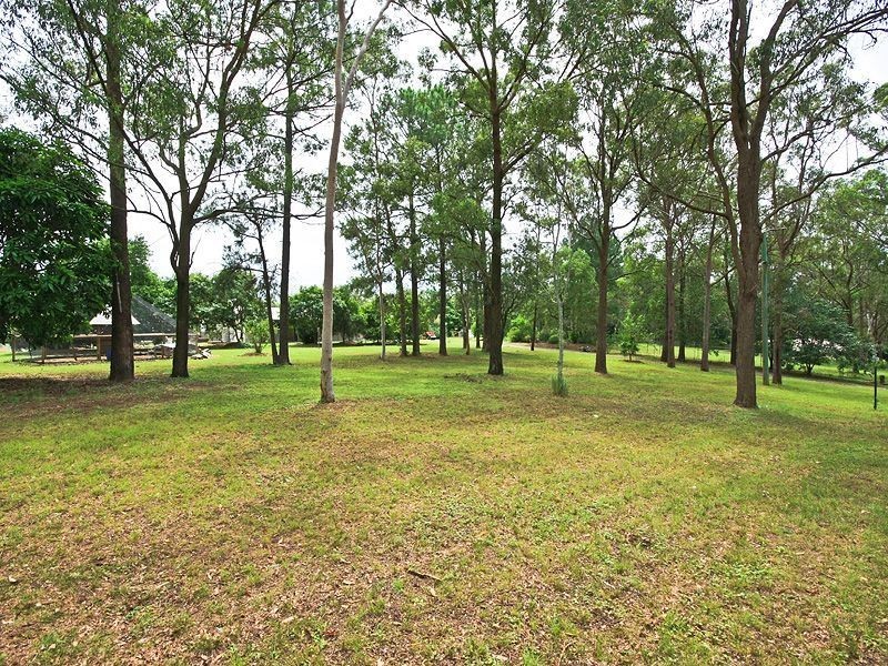 184 HEIN ROAD, Buccan QLD 4207