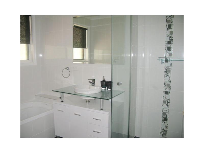 193 Castile Crescent, Edens Landing QLD 4207