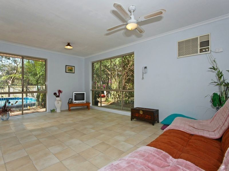 19 Jacqueline Road, Buccan QLD 4207
