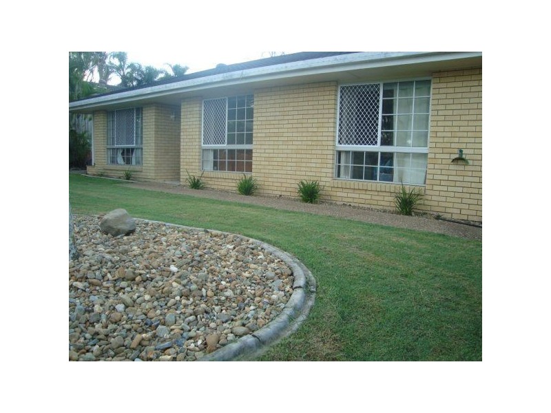 19 Yorkshire Crescent, Mount Warren Park QLD 4207