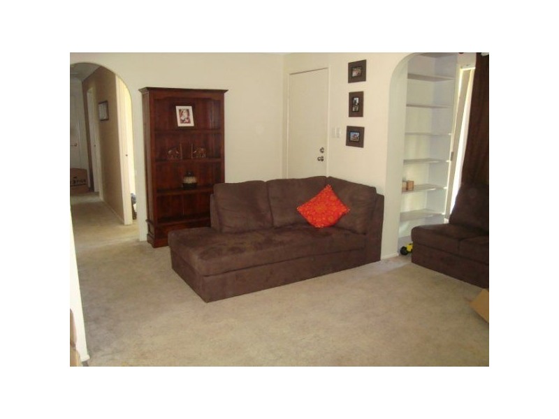 19 Yorkshire Crescent, Mount Warren Park QLD 4207