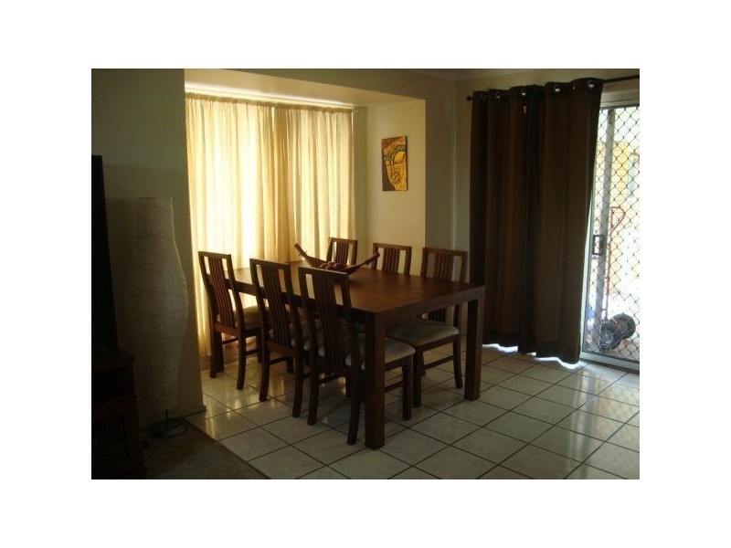 19 Yorkshire Crescent, Mount Warren Park QLD 4207