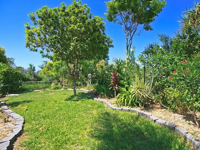 6 Saverin Rd, Eagleby QLD 4207