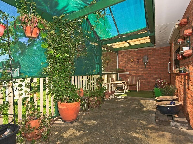 6 Saverin Rd, Eagleby QLD 4207