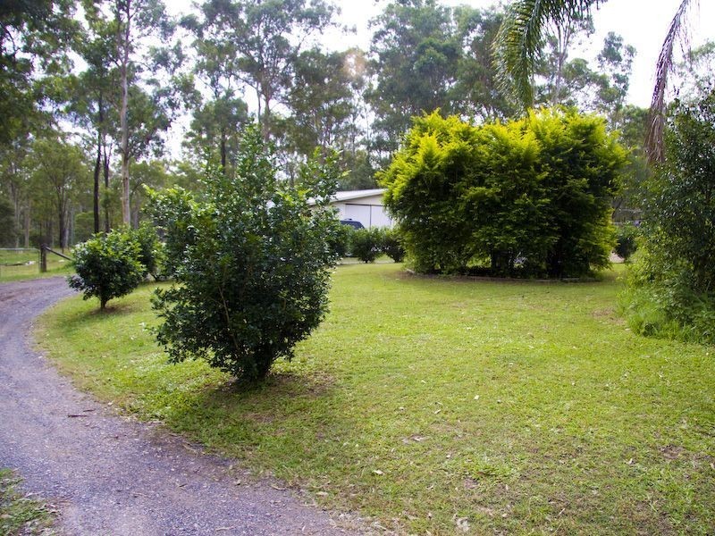 15 Sharton Ave, Buccan QLD 4207