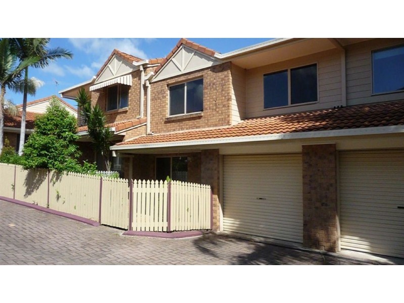 2/20 Pine Av, Beenleigh QLD 4207
