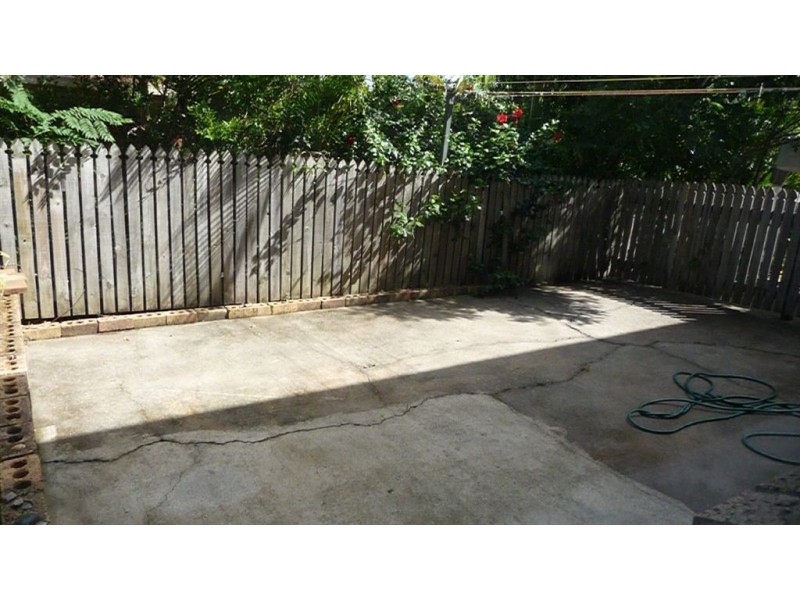 2/20 Pine Av, Beenleigh QLD 4207