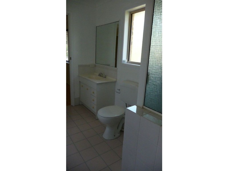 2/20 Pine Av, Beenleigh QLD 4207