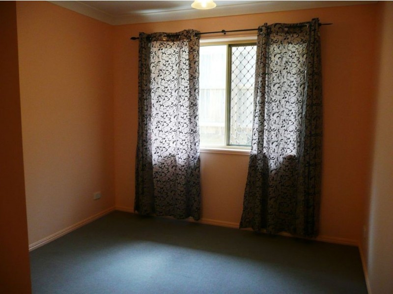 13 Shelley Av, Mount Warren Park QLD 4207